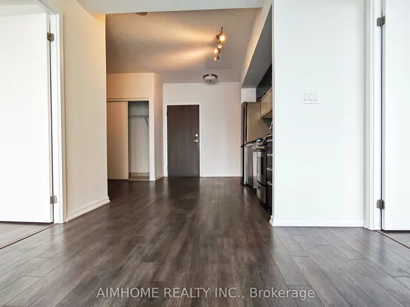 68 Abell St #1107, Toronto, ON M6J 0B1