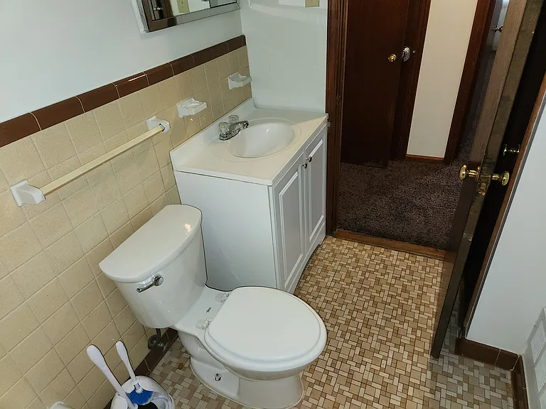 1161 Elkwood Cv — Photo 18
