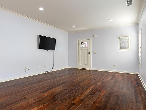 5th image of 2129 Chalybe Dr
