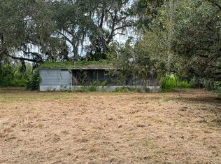 3235 Oakwood Dr, Wesley Chapel, FL 33543