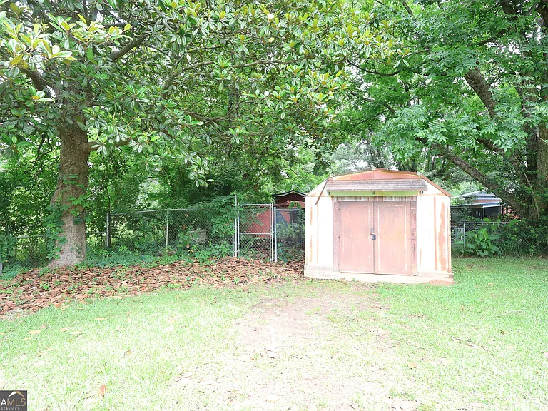 1465 Irwinton Rd — Photo 25