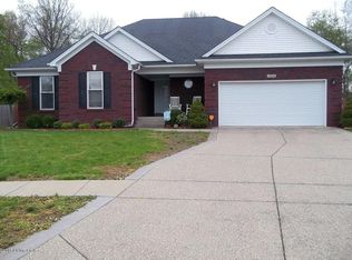 7808 Kenbrook Pl, Louisville, KY