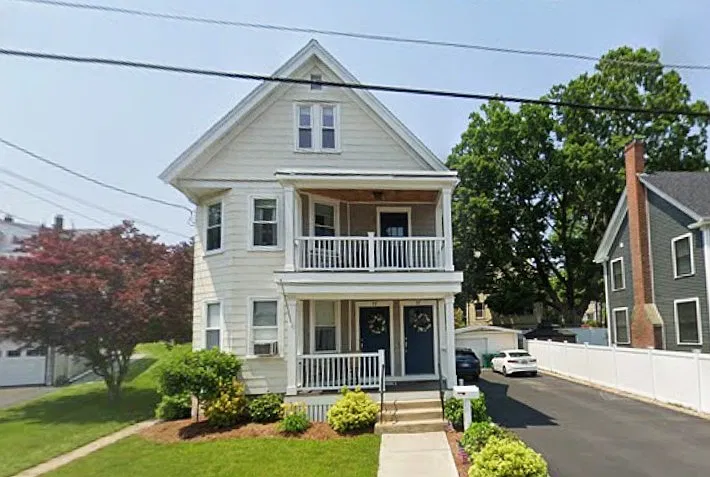 37-39 Wheelock Ave #37