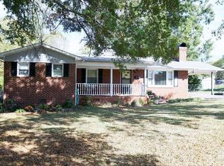 808 4th St SW, Conover, NC 28613