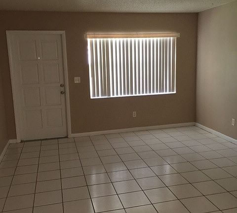 5th image of 1229 SE 24th Ave APT B