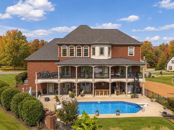 2020 Shoreline Dr, Mount Juliet, TN 37122