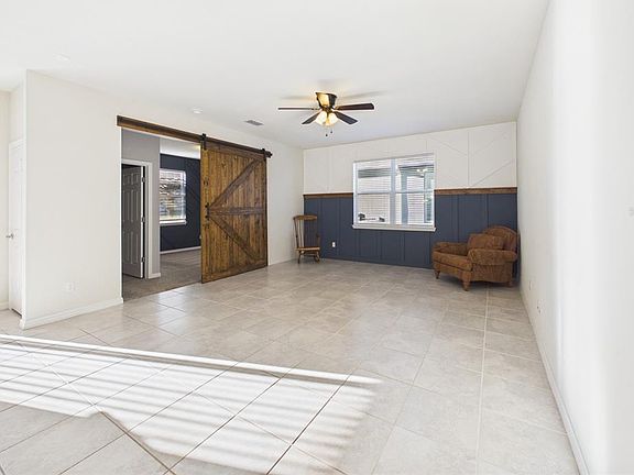 5th image of 5164 Chickadee St