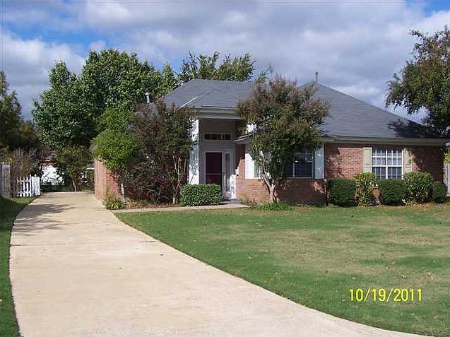 1st image of 7324 Glencoe Ct