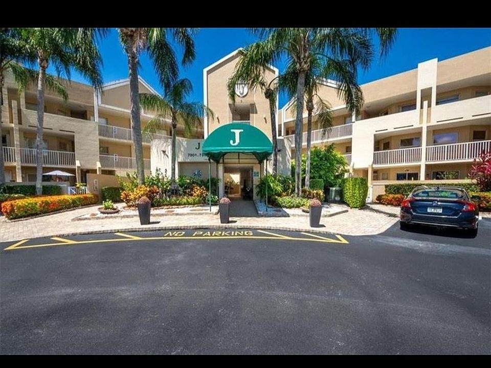 1st image of 7339 Granville Dr #206