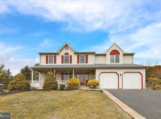 212 Pennsylvania Ave, Reading, PA 19606