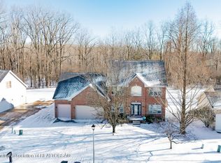 943 Abbey Rd, East Lansing, MI 48823