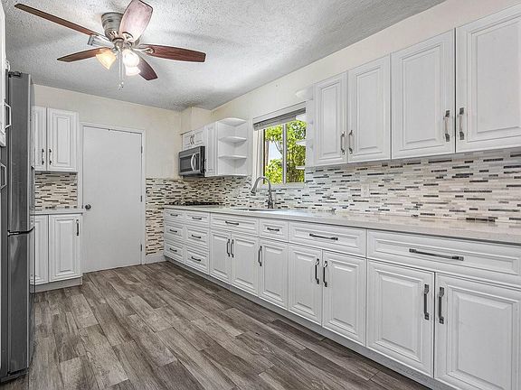5th image of 6631 SW 4th Street