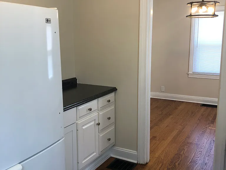 604 Colorado Ave — Photo 13