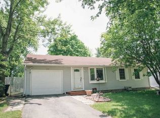 1711 Northbrook Dr NE, Cedar Rapids, IA 52402