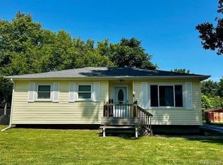 1401 Gram St, Burton, MI 48529