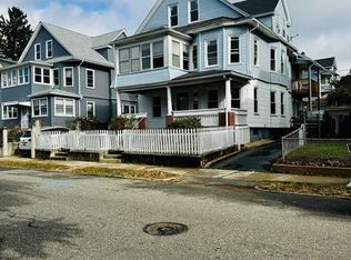 55 Horace St #55, Springfield, MA 01108