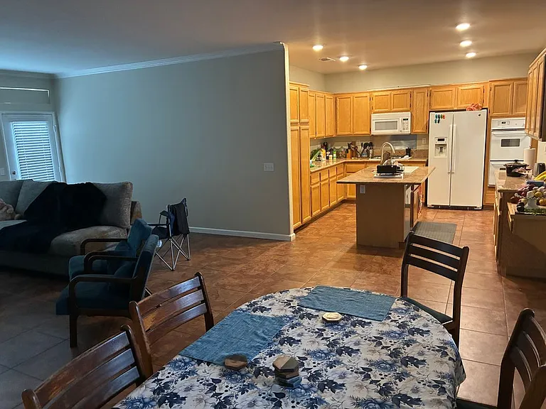 25633 Macintosh Ct — Photo 10
