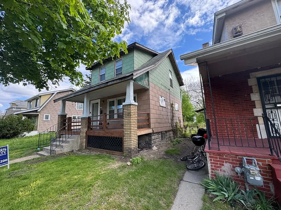 2 bed, 943 sqft, $1,100 — Photo 2