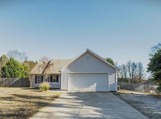 524 Leguin Mill Rd, Locust Grove, GA 30248