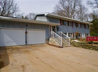 5400 Sindelar Dr, Eau Claire, WI 54701