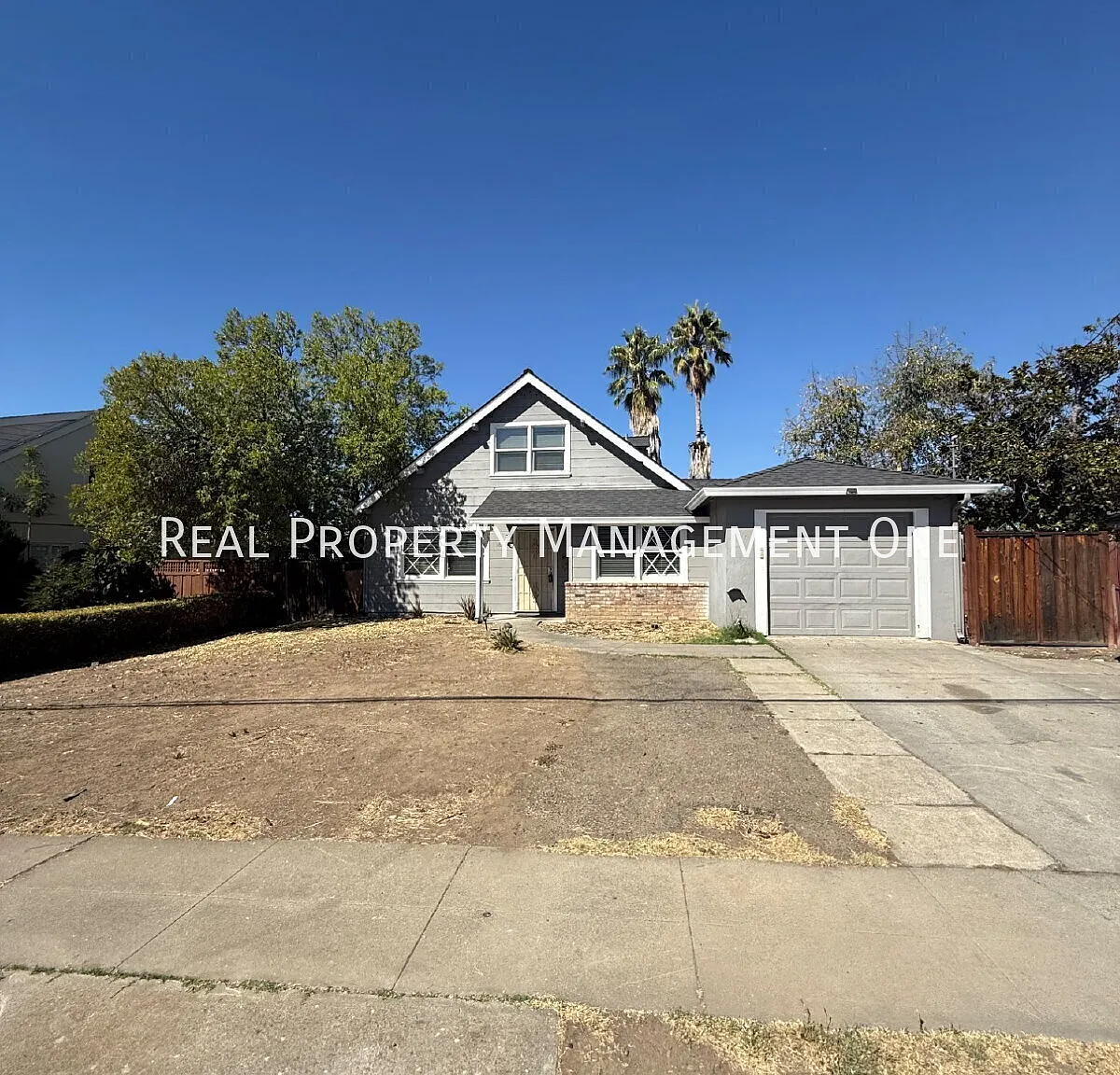 Spacious 4-Bedroom Livermore Home with New Carpet & 1-Car Garage — Photo 2