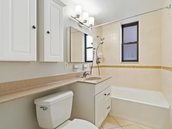 755 Anderson Avenue image 4 of 14