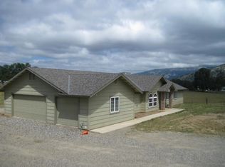 29441 Fallen Oak Rd, Tollhouse, CA 93667