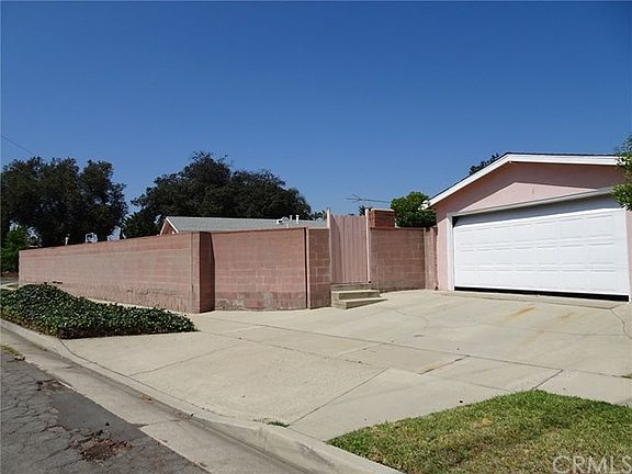 4th image of 2600 E Santa Fe Ave