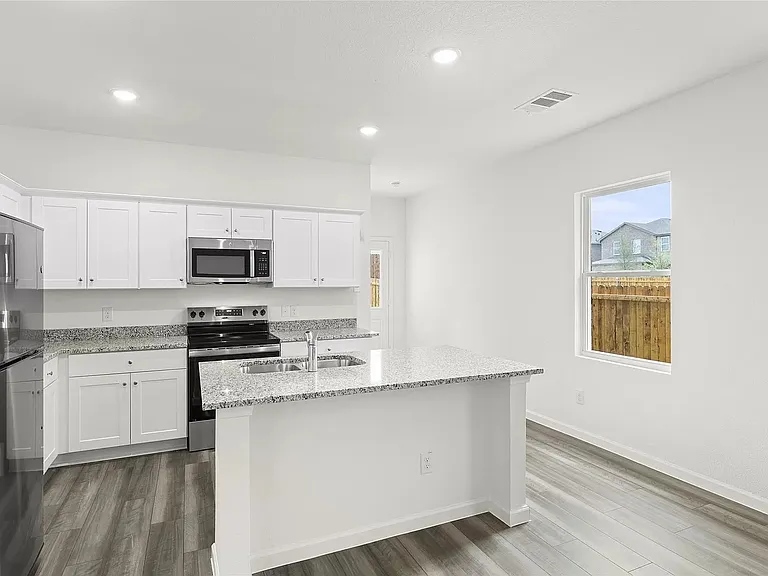 Kitchen 2