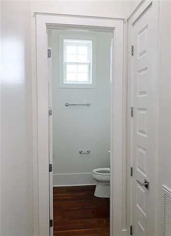 1038 Montegut St — Photo 35