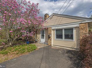 262 E Branch Rd, Sellersville, PA 18960