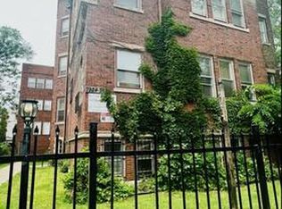 7924 S Kingston Ave #2W, Chicago, IL 60617