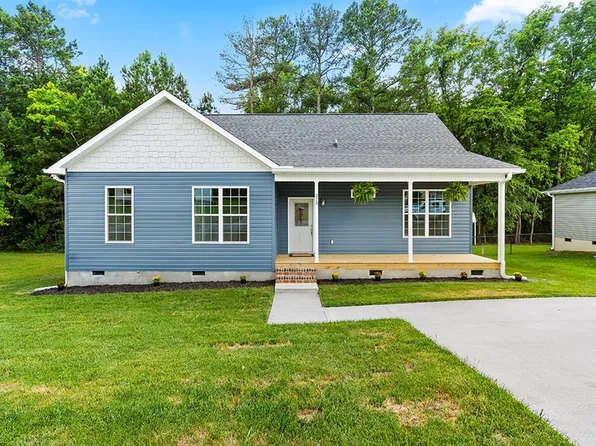 215 Hardwood Loop, Greenwood, SC 29646