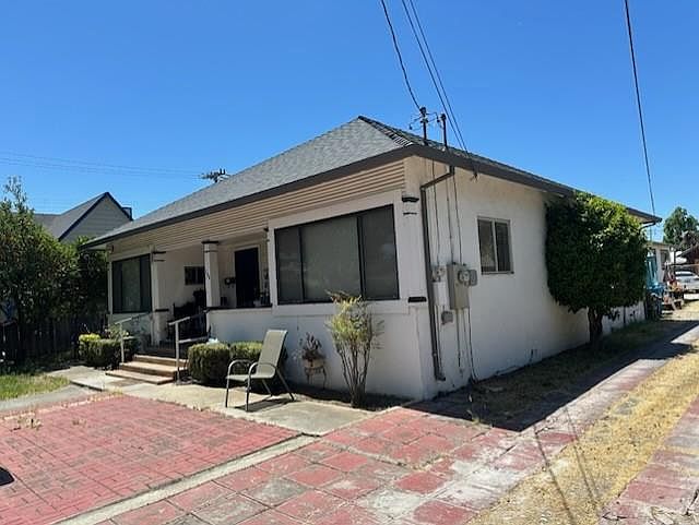 2nd image of 750 Powell St