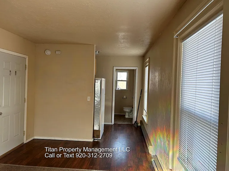 413 S Walnut St #C — Photo 7