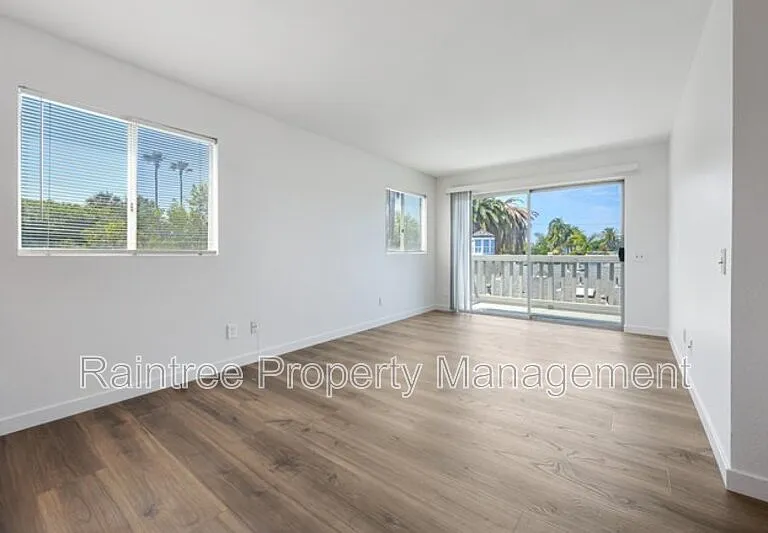340 Walnut Ave — Photo 14