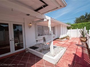1363 W Camino Real, Boca Raton, FL 33486