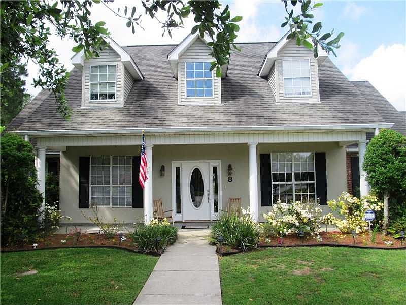 1st image of 8 Five Oaks Dr