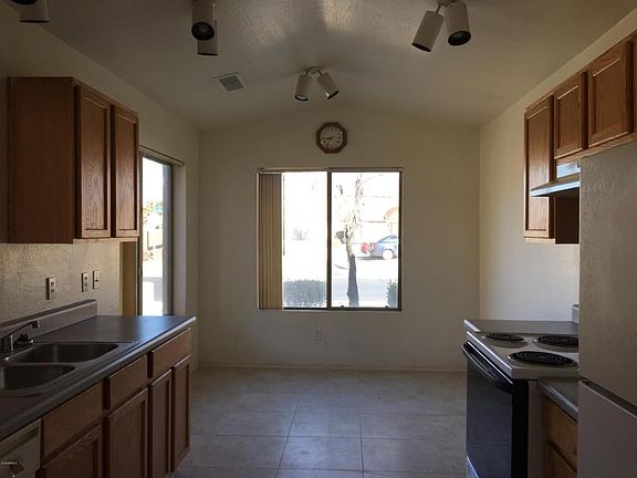 Columbine Kitchen