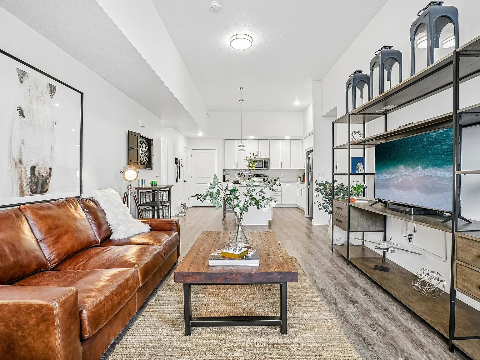 Rockpoint Apartments — Photo 2