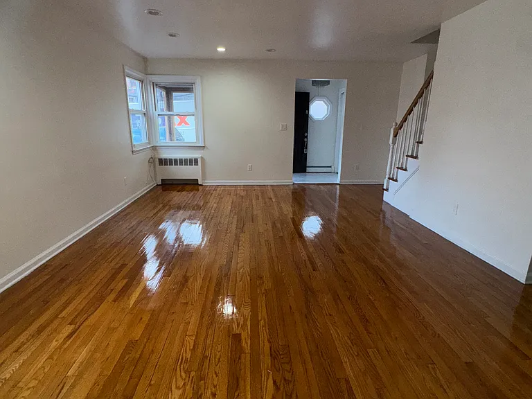 Hancock Ave — Photo 4
