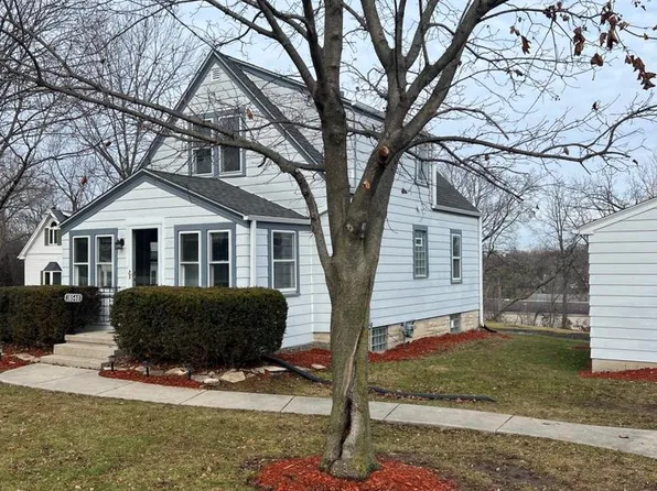 18540 Milwaukee AVENUE, Brookfield, WI 53045