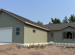 719 Dandrew Ln, Detroit Lakes, MN 56501