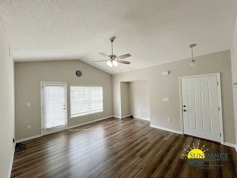 1501 Partin Dr #201 — Photo 6