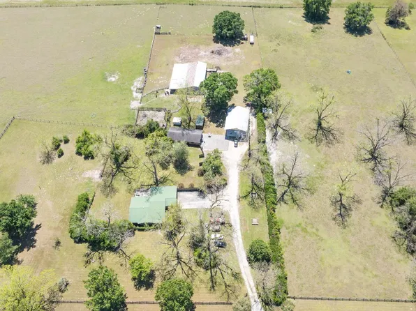 1820 SW Elim Church Rd, Fort White, FL 32038