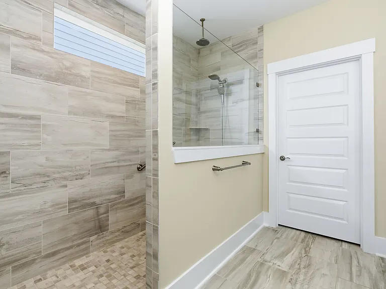 7129 Spoleto Dr — Photo 31
