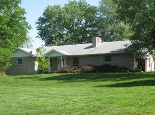 17100 E Kendall Rd, Mount Vernon, IL 62864