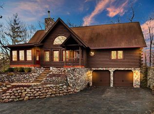 189 Rabbit Run, Ingleside, IL 60041