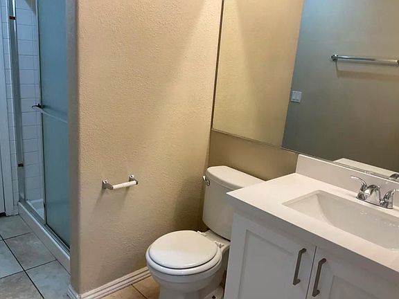 4th image of 8411 Willow Point Ct