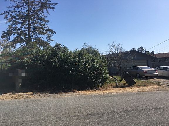 3rd image of 437 Keller Ave
